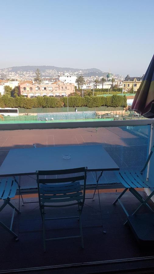 Studio 3 Personnes Jolie Vue Proche Gare 11 Ave Paul Arene Apartment Nisa Exterior foto